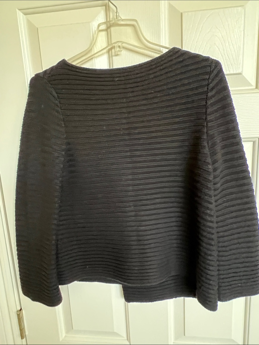 Max Studio  sweater  / tops 
 ( Ribbed fabric)